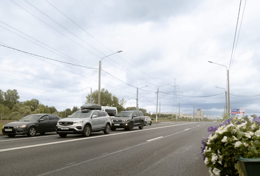 В Санкт-Петербурге завершен ремонт Петергофского и Волхонского шоссе